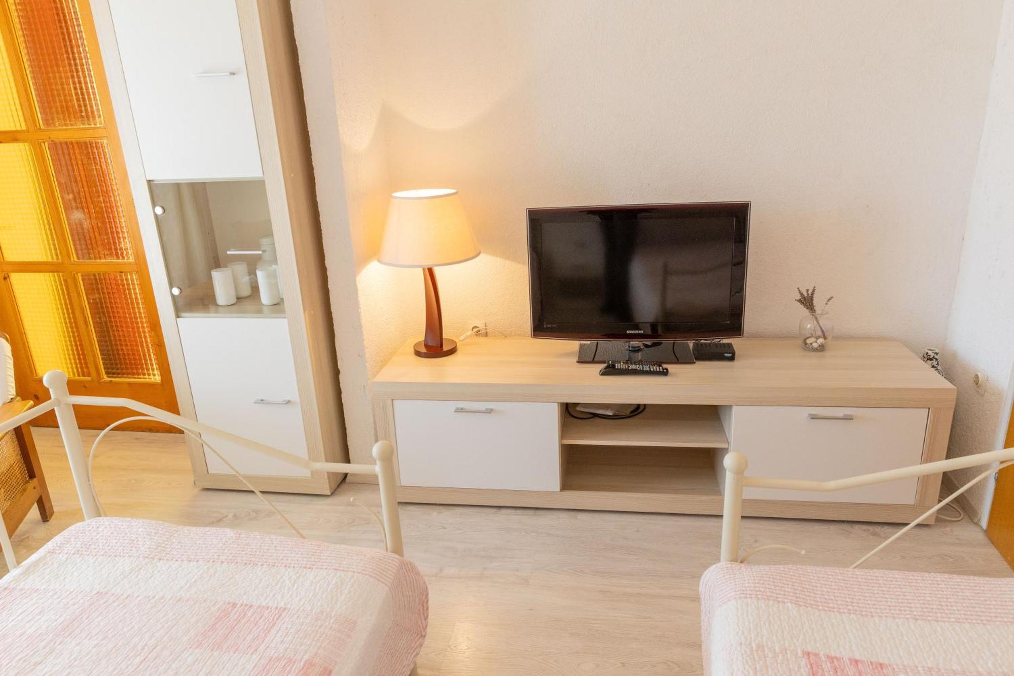 Apartmani Trlaja Vodice Exterior photo